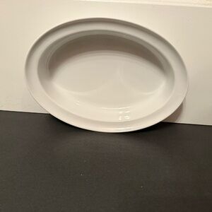 CRATE & BARREL BAKING DISH WHITE PORCELAIN OVAL HOME KITCHEN BAKEWEAR
